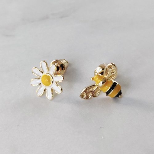 Bee & Daisy Stud Earrings